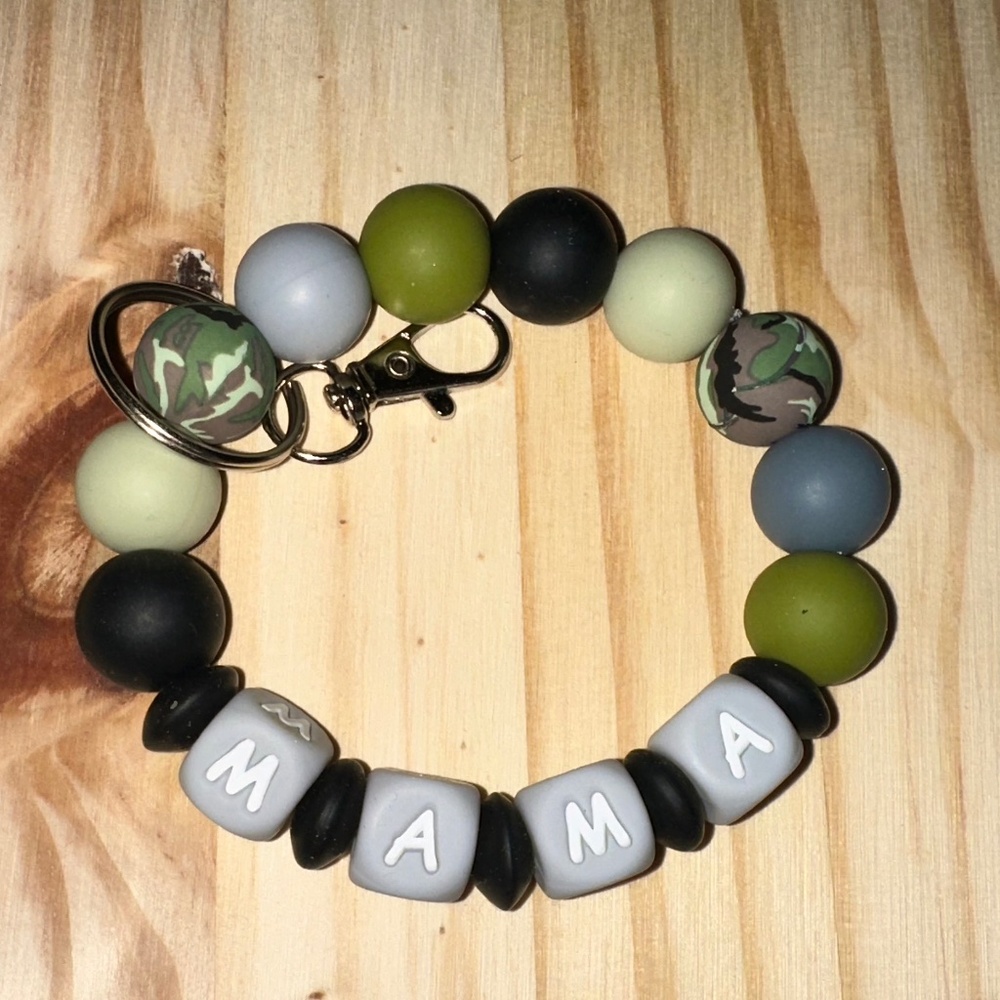 Silicone Beaded Wristlet Keychain - Camo Mama